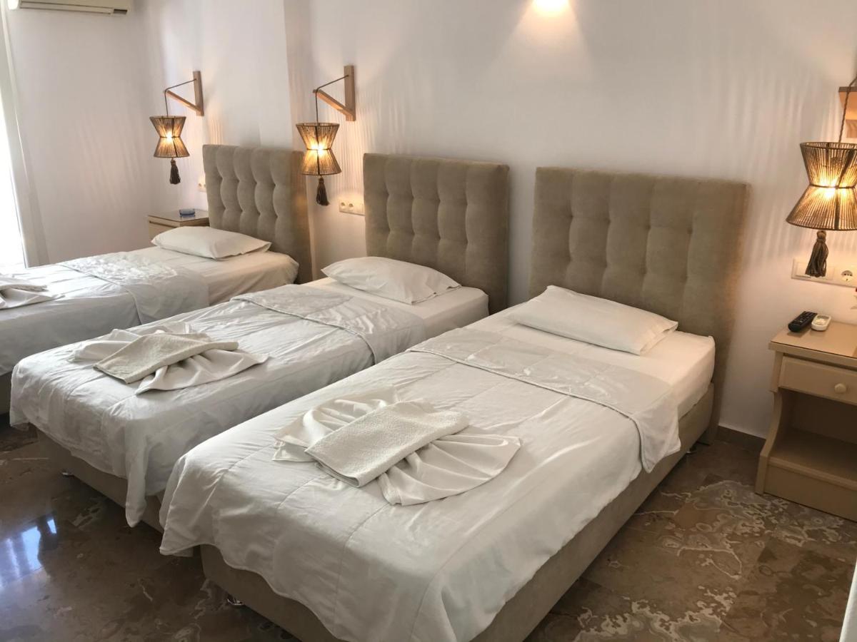 Vassiliki Rooms Парос Екстериор снимка