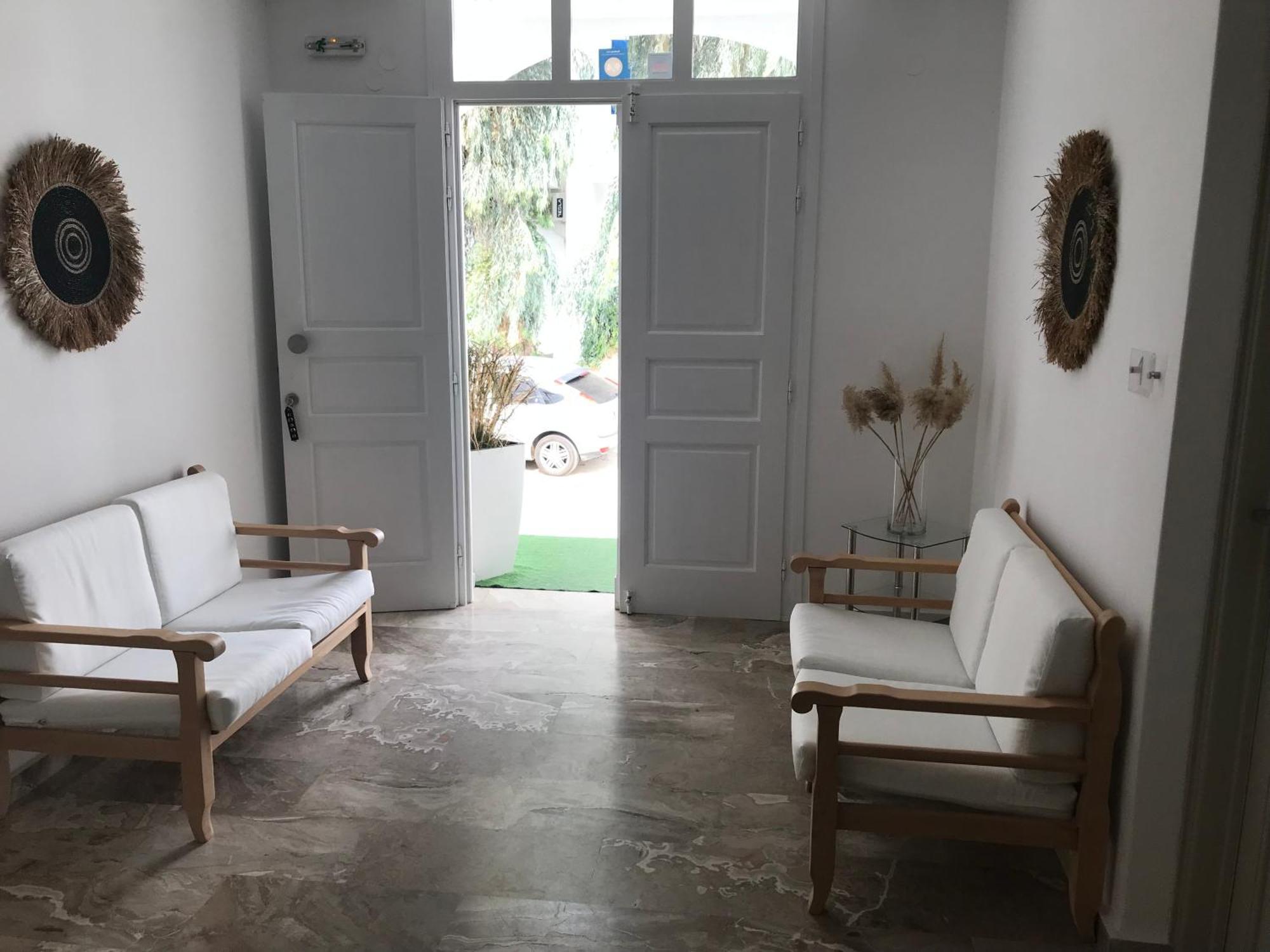Vassiliki Rooms Парос Екстериор снимка